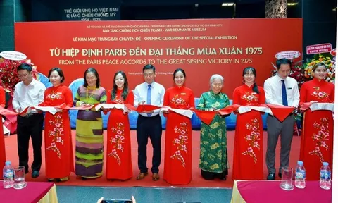 Trưng bày chuyên đề “Từ Hiệp định Paris đến Đại thắng mùa Xuân 1975” tại Bảo tàng Chứng tích Chiến tranh