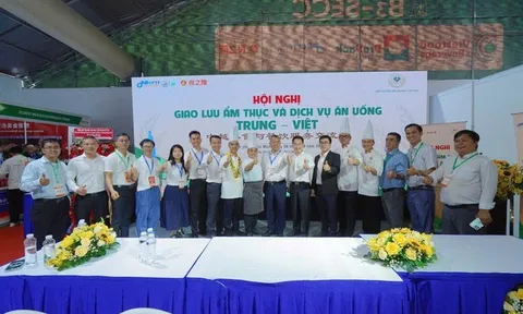 Giao lưu ẩm thực Trung – Việt: Hòa quyện văn hóa ẩm thực, cùng chia sẻ đại tiệc Châu Á