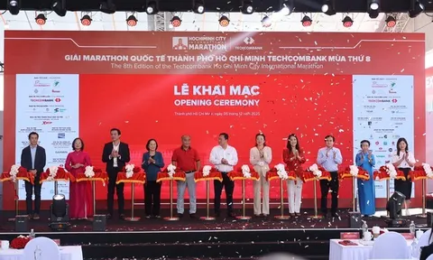 Hơn 23.000 vận động viên đến từ 81 quốc gia và vùng lãnh thổ tham gia Giải Marathon Quốc tế Thành phố Hồ Chí Minh Techcombank mùa thứ 8