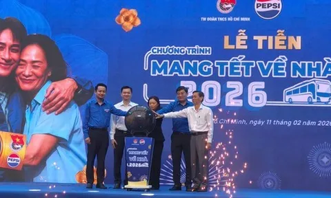 Lễ tiễn sinh viên, thanh niên công nhân và người lao động tham gia chương trình “Mang Tết về nhà” năm 2026