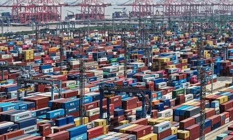 ‘Bom hàng' tầm quốc tế: Trung Quốc dừng nhập hàng loạt mặt hàng quan trọng do thuế quan, nông dân Mỹ lập tức điêu đứng