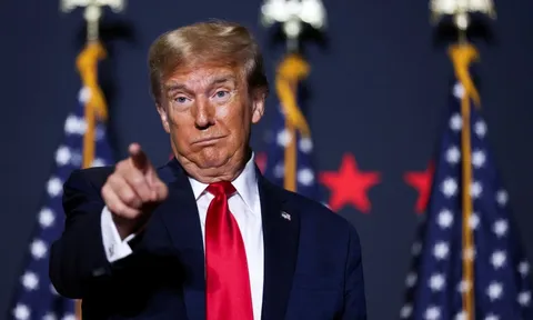 Ông Trump tiếp tục tấn công Harvard