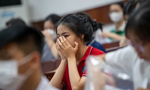1 chọi 23 vào lớp chuyên Anh của trường chuyên Sư phạm