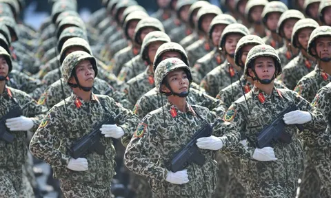 Đề xuất 'nới' độ tuổi nhập ngũ cho sinh viên sau đại học