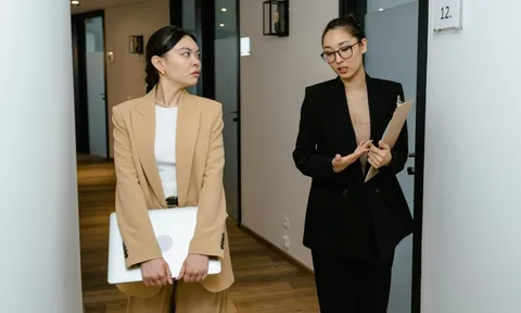 6 chủ đề người EQ kém thích nhắc tới