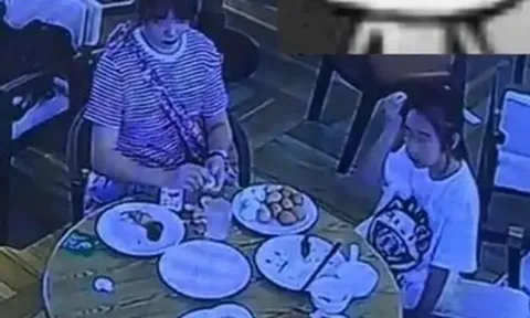 Người mẹ bóp nát hơn chục quả trứng trong nhà hàng buffet vì không được mang về