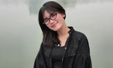 Trúng tuyển đại học số 1 Trung Quốc với bài luận về Doraemon