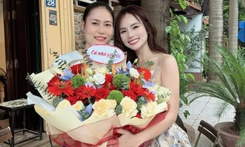 Gia đình tan vỡ, 'hoa khôi Hà Nội' mắc trầm cảm, được mẹ kế hơn 8 tuổi vực dậy