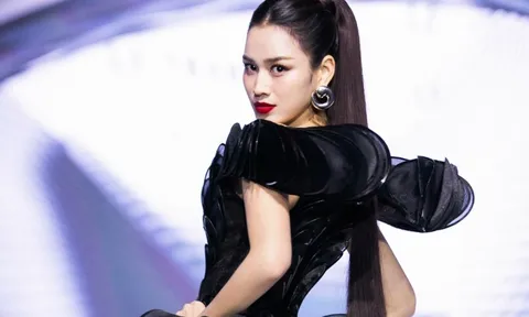 Đỗ Thị Hà tỏa sáng