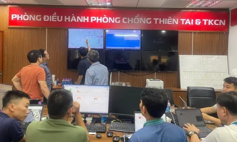 Sở Khoa học và Công nghệ TP HCM chung tay khắc phục hậu quả bão lũ ở Khánh Hòa