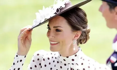 Những trang sức mà Kate Middleton được thừa hưởng từ Công nương Diana