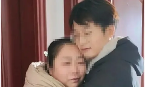 Chàng trai trở về sau 24 năm bị bắt cóc, vỡ oà khi phát hiện sự thật về mẹ