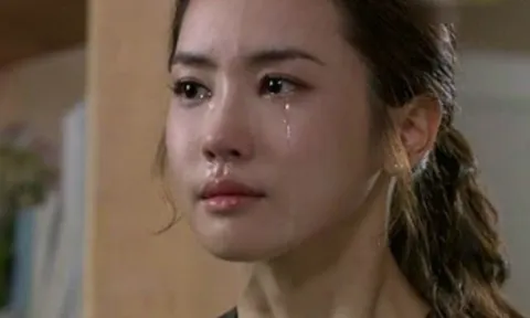 Đuổi em gái chồng về giữa tiệc thôi nôi con trai, tôi bị chồng tát một cái đau điếng giữa bao nhiêu quan khách