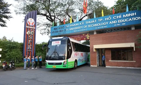 Đổi tên một trường đại học ở TP.HCM