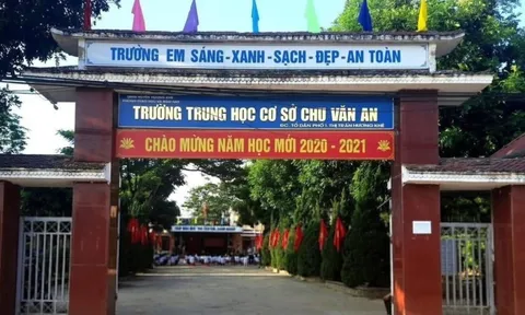 Tạm đình chỉ thầy giáo bị tố sàm sỡ nữ sinh lớp 8