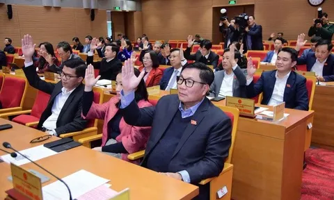 HĐND Thành phố Hà Nội kiện toàn nhiều chức danh