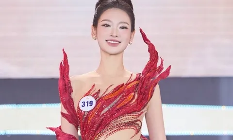 Nguyễn Phương Linh đăng quang Hoa hậu Du lịch Việt Nam với câu trả lời song ngữ xuất sắc