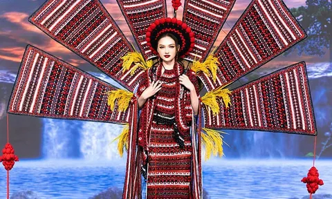 Á hậu Thu Ngân trình làng “Châu Ro cầu mùa”, chuẩn bị dự Miss Intercontinental tại Ai Cập