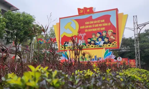 Khí thế Đại hội XIV lan tỏa, Lạng Sơn rực rỡ cờ hoa