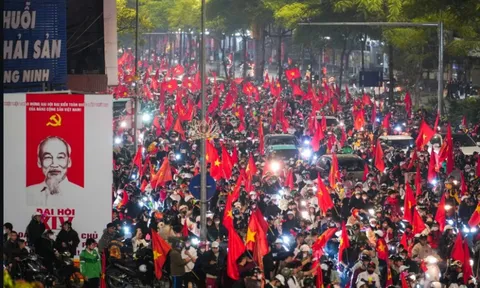 Biển người ra đường mừng U23 Việt Nam chiến thắng, giành vé vào bán kết U23 châu Á