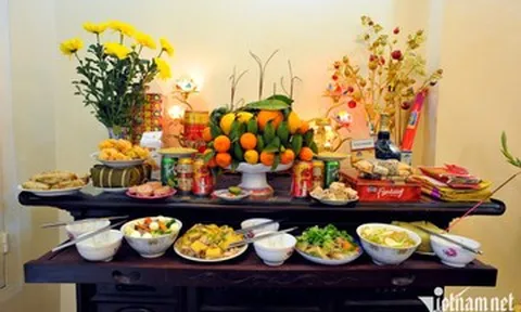 Văn khấn mùng 1 tháng 12 âm lịch năm Ất Tỵ 2025 theo truyền thống