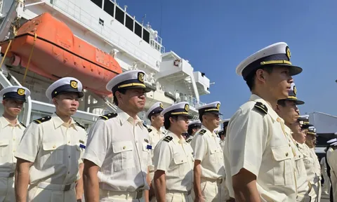 Tàu tuần tra Akitsushima của Lực lượng Bảo vệ bờ biển Nhật Bản thăm Đà Nẵng