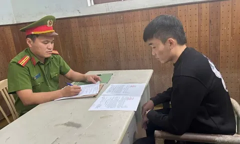 Chiếm đoạt tài sản bằng chiêu trò hỗ trợ lấy lại tiền cho nạn nhân chuyển nhầm