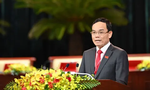 Bí thư Thành ủy TPHCM Trần Lưu Quang được bầu vào Bộ Chính trị