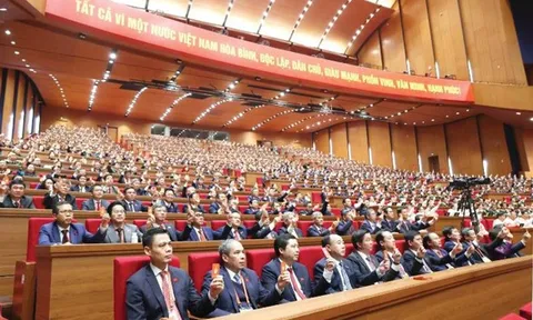 Phát triển nhanh, bền vững đất nước