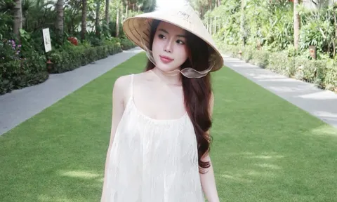 Nhan sắc xinh đẹp của bạn gái Quốc Việt - cầu thủ sút tung lưới Hàn Quốc