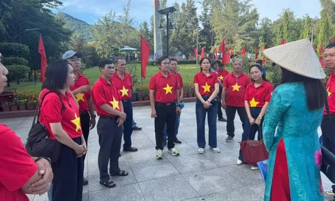 Sinh hoạt tư tưởng trong Đảng