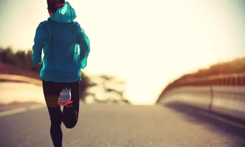 Tập thể dục như thế nào để về già không bị cao huyết áp?