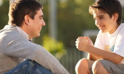 Cha mẹ có con trai cần biết: Có những việc càng quản càng tệ