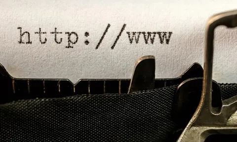 Hỏi AI: Vì sao tiền tố “www" đang dần biến mất khỏi địa chỉ website?