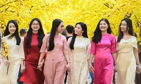 Tuổi xông đất, xông nhà năm Bính Ngọ 2026 giúp gia chủ may mắn, phát tài