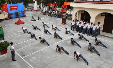 Sôi nổi ra quân huấn luyện năm 2026 ở Trường Sa