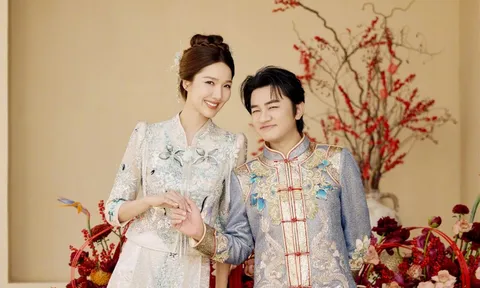 Chuyện tình "đũa lệch" của nàng hậu bất chấp cưới "chú lùn showbiz", cuộc sống gây bất ngờ