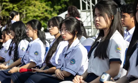 Lịch đi học lại sau Tết của học sinh cả nước