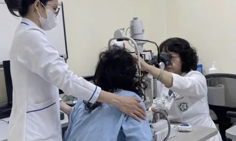 Pháo nổ khiến người phụ nữ mất thị lực vĩnh viễn