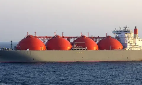 Chưa từng có: Châu Âu thiết lập kỷ lục nhập khẩu 14 triệu tấn LNG trong 1 tháng, một quốc gia đón tin vui