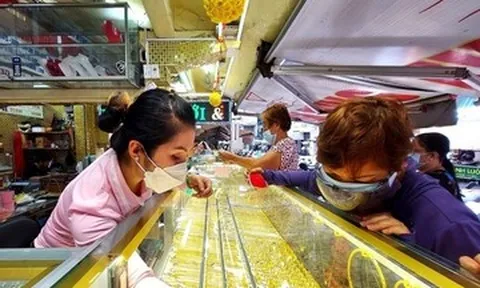 Ngày vía Thần Tài năm 2026 nên mua gì để có may mắn, tài lộc?