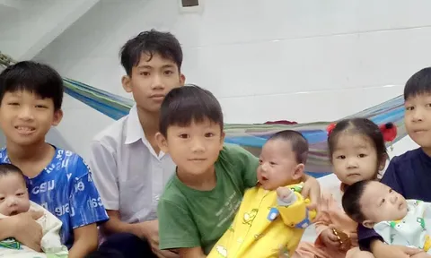 Cuộc sống của người mẹ sinh 8 con ở tuổi 32