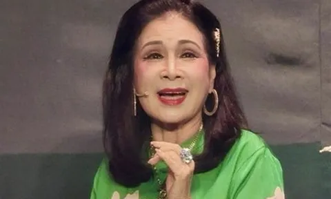 NSND Kim Xuân lên tiếng về khoảnh khắc gục đầu gây hoang mang