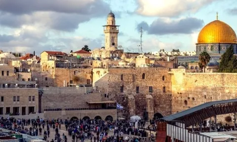 Israel và Iran nằm ở khu vực nào?