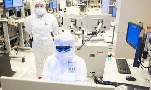 Nghịch lý nhân sự ngành bán dẫn Việt