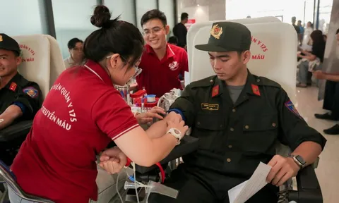 Thứ trưởng Nguyễn Tri Thức: Không có máu, bác sĩ giỏi đến đâu cũng khó cứu người