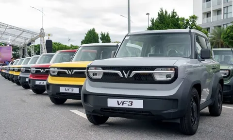 VinFast bàn giao hơn 9.900 xe điện trong tháng 2, 17 tháng liên tiếp dẫn đầu thị trường