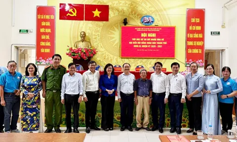 Cử tri gửi gắm nhiều tâm tư, kỳ vọng đến ứng cử viên đại biểu HĐND TPHCM