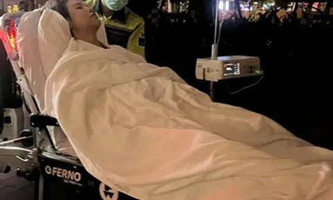 Ca sĩ Vũ Cát Tường nhập viện giữa đêm