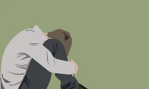 Sau khi bị mắng, bé gái 12 tuổi uống thuốc trừ sâu nguy kịch